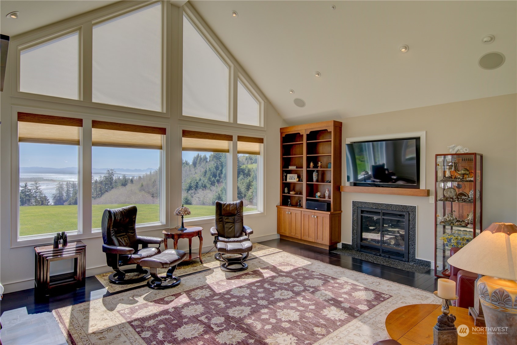 3012 Lighthouse Keepers Road Ilwaco, WA 98624 - Photo 13 of 36 Gallery Image 13