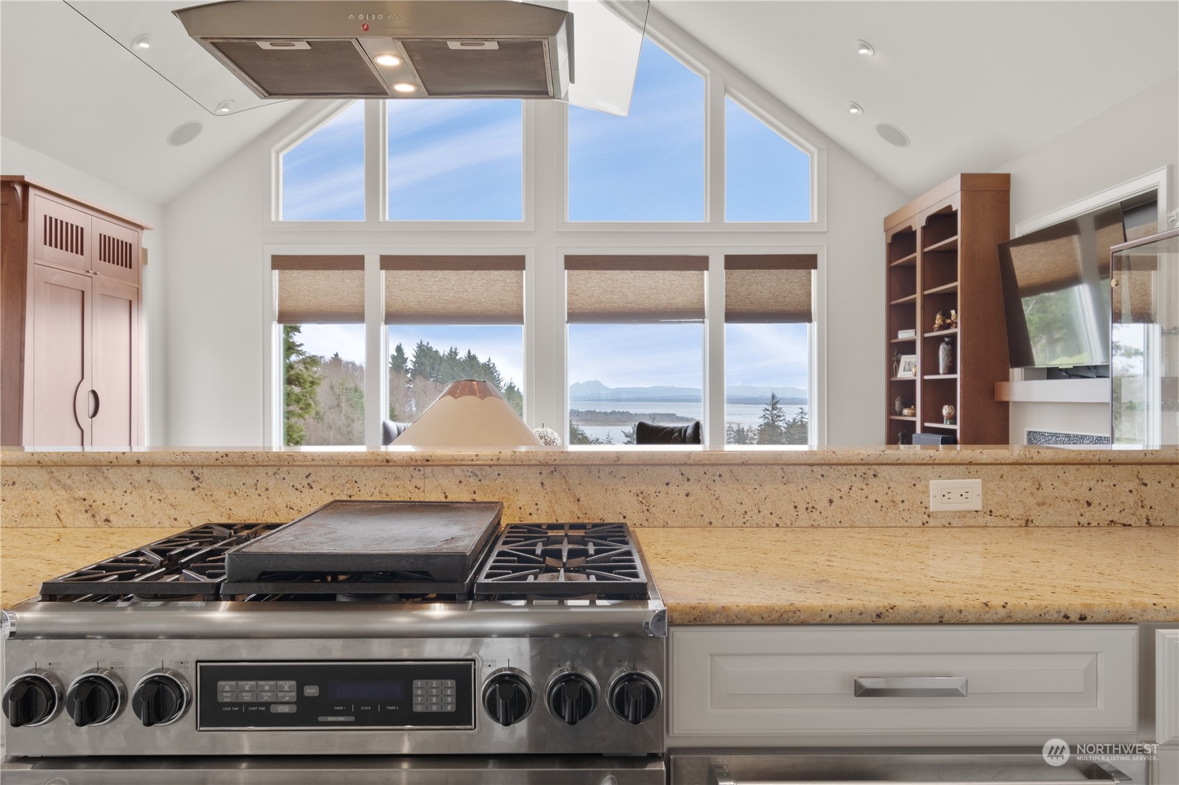 3012 Lighthouse Keepers Road Ilwaco, WA 98624 - Photo 16 of 36 Gallery Image 16