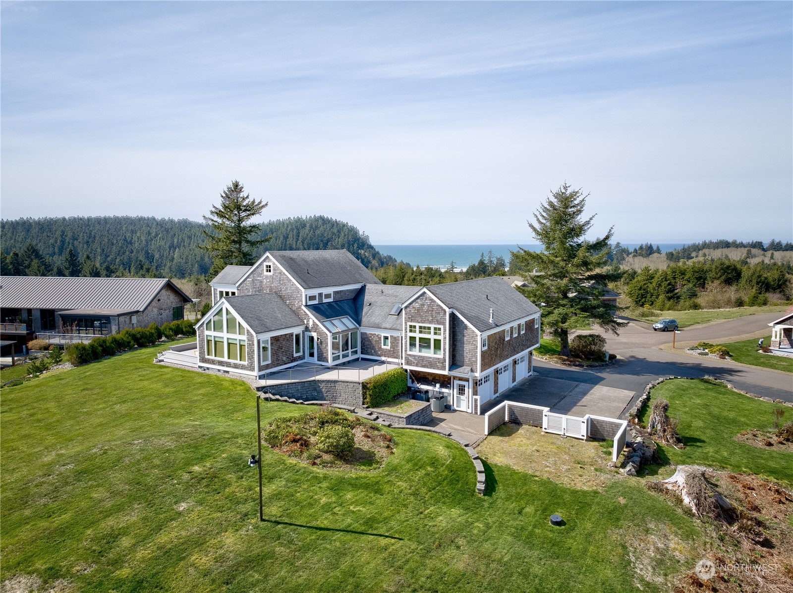 3012 Lighthouse Keepers Road Ilwaco, WA 98624 - Photo 6 of 36 Gallery Image 6