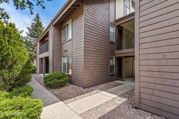 $325,000 | 1200 South Riordan Ranch Street, Unit 62, Flagstaff, AZ 86001