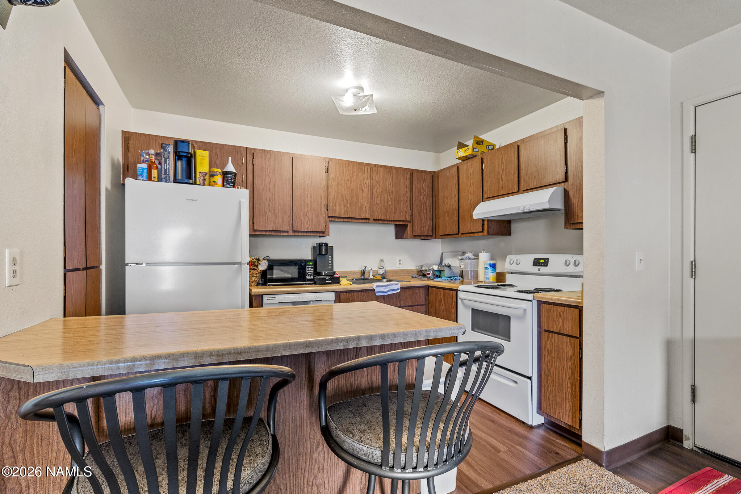 1200 South Riordan Ranch Street, Unit 62 Flagstaff, AZ 86001 - Photo 8 of 24 Kitchen