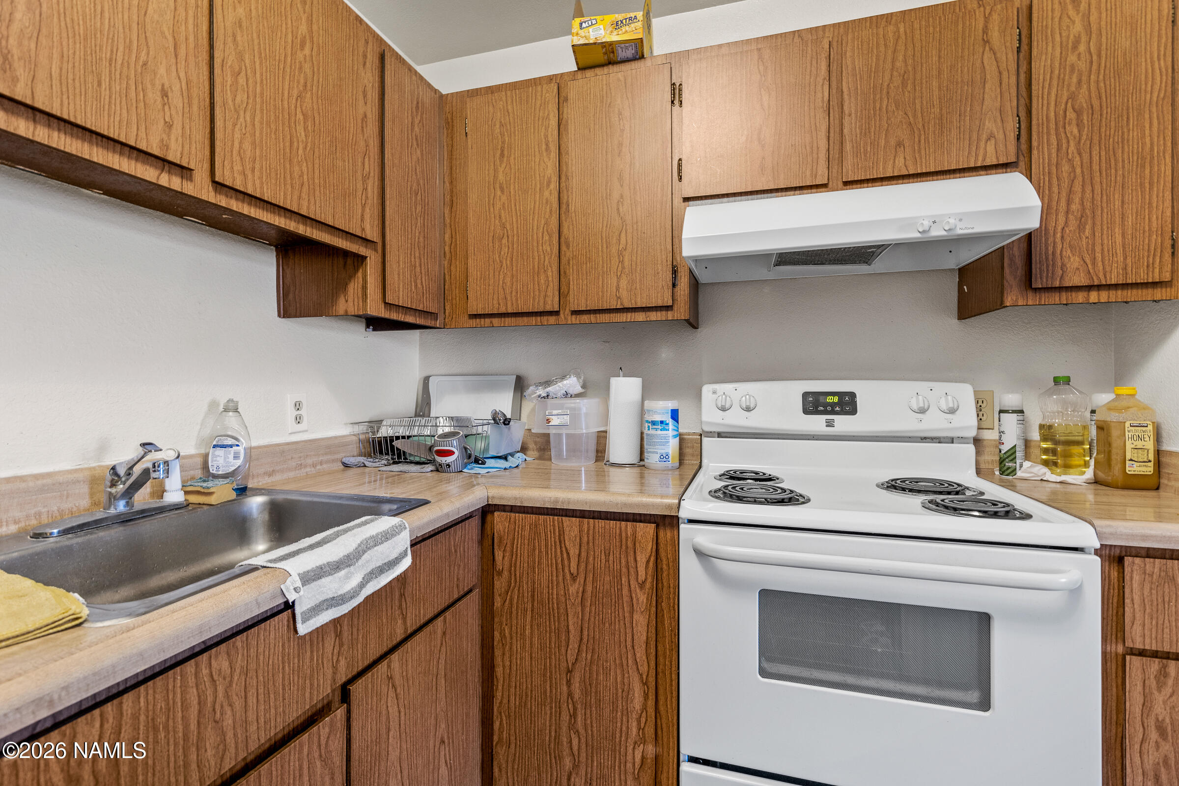 1200 South Riordan Ranch Street, Unit 62 Flagstaff, AZ 86001 - Photo 9 of 24 Kitchen