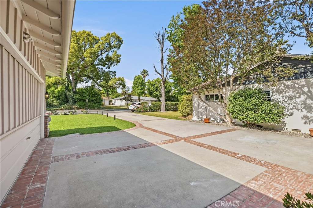 8350 Duarte Road San Gabriel, CA 91775 - Photo 5 of 51