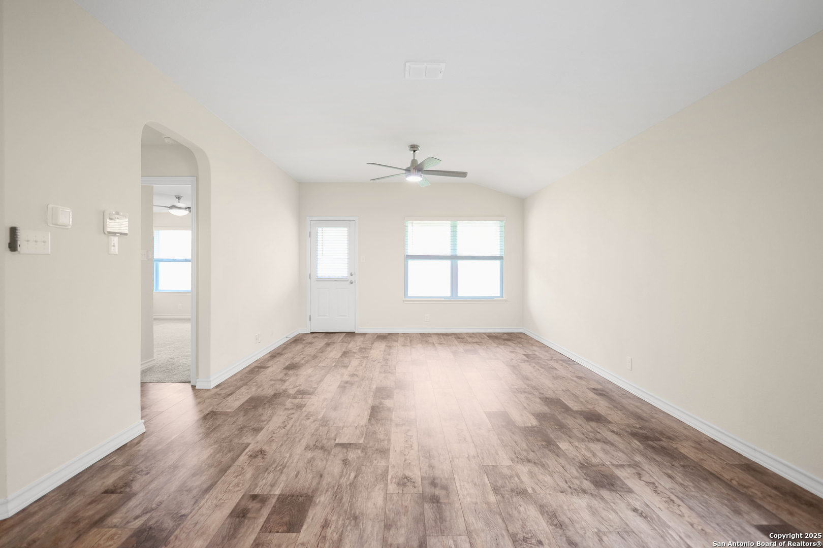 22110 Backspin San Antonio, TX 78261 - Photo 20 of 34