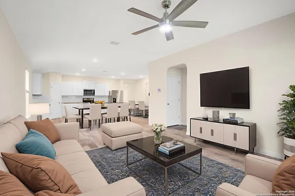 $2,345 | 22110 Backspin, San Antonio, TX 78261