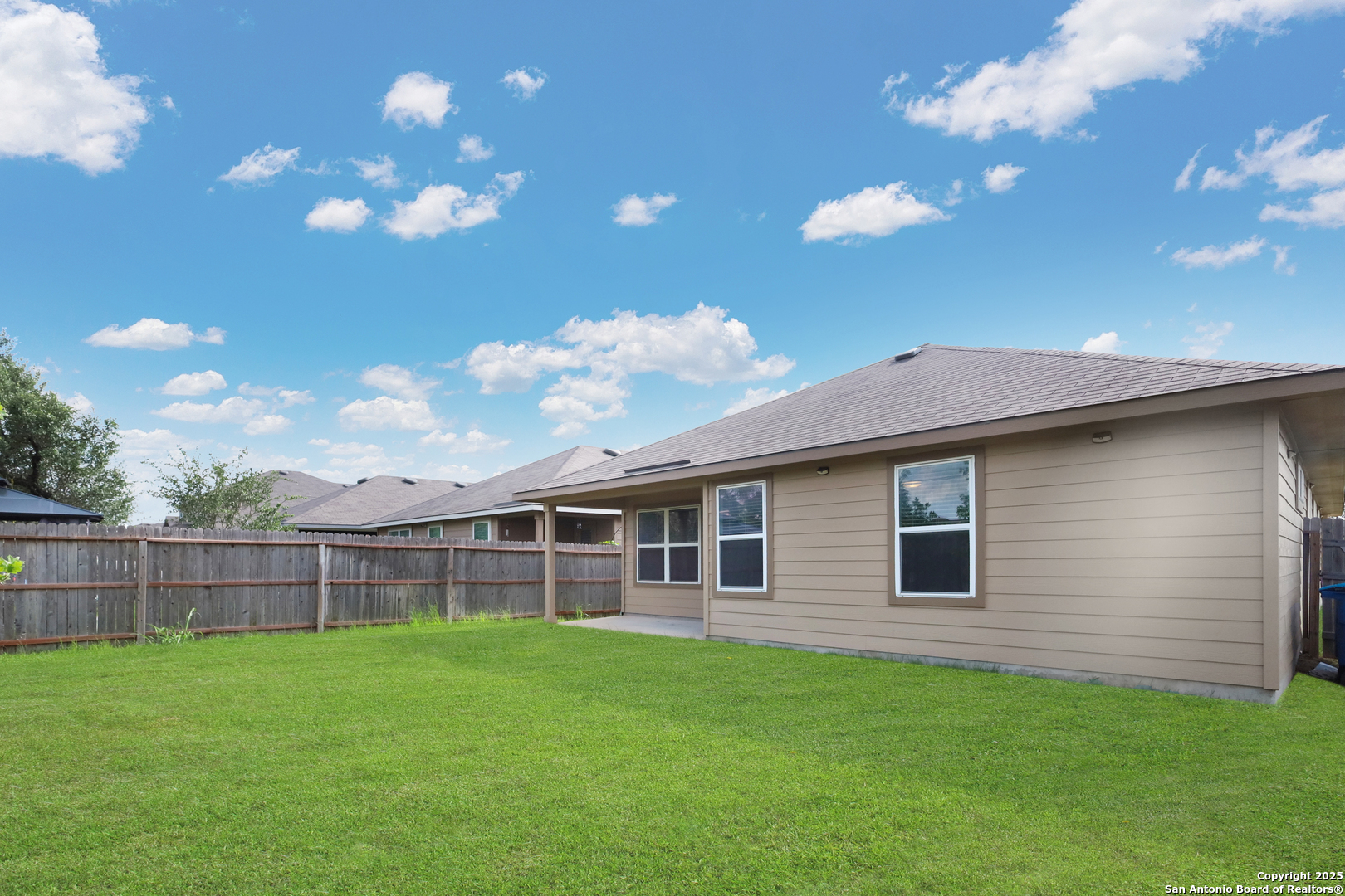 22110 Backspin San Antonio, TX 78261 - Photo 33 of 34