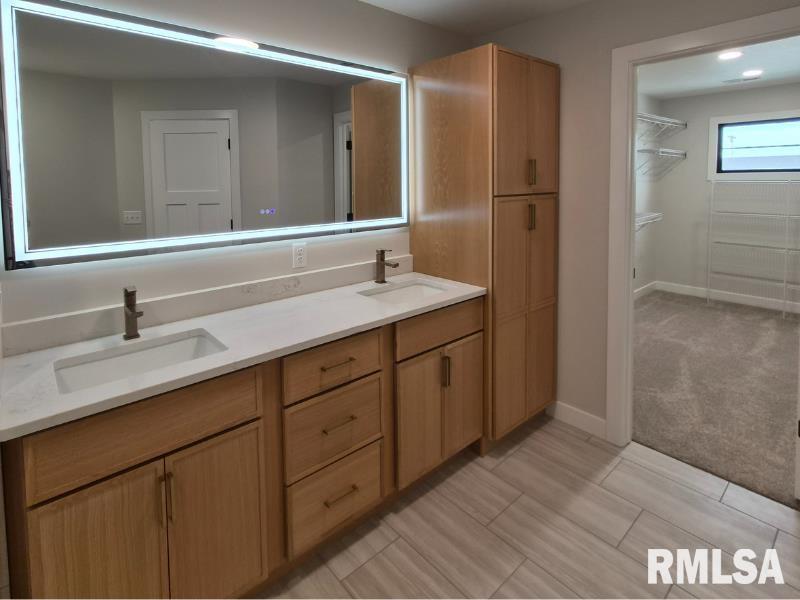 3802 Sugar Loaf Drive Springfield, IL 62711 - Photo 14 of 23