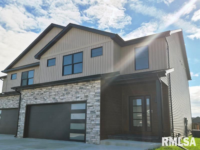 3802 Sugar Loaf Drive Springfield, IL 62711 - Photo 2 of 23