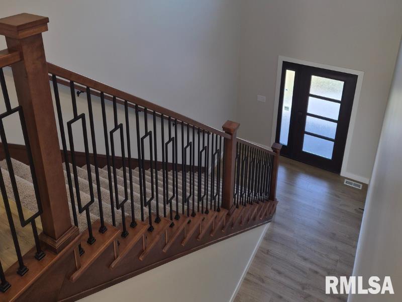 3802 Sugar Loaf Drive Springfield, IL 62711 - Photo 10 of 23