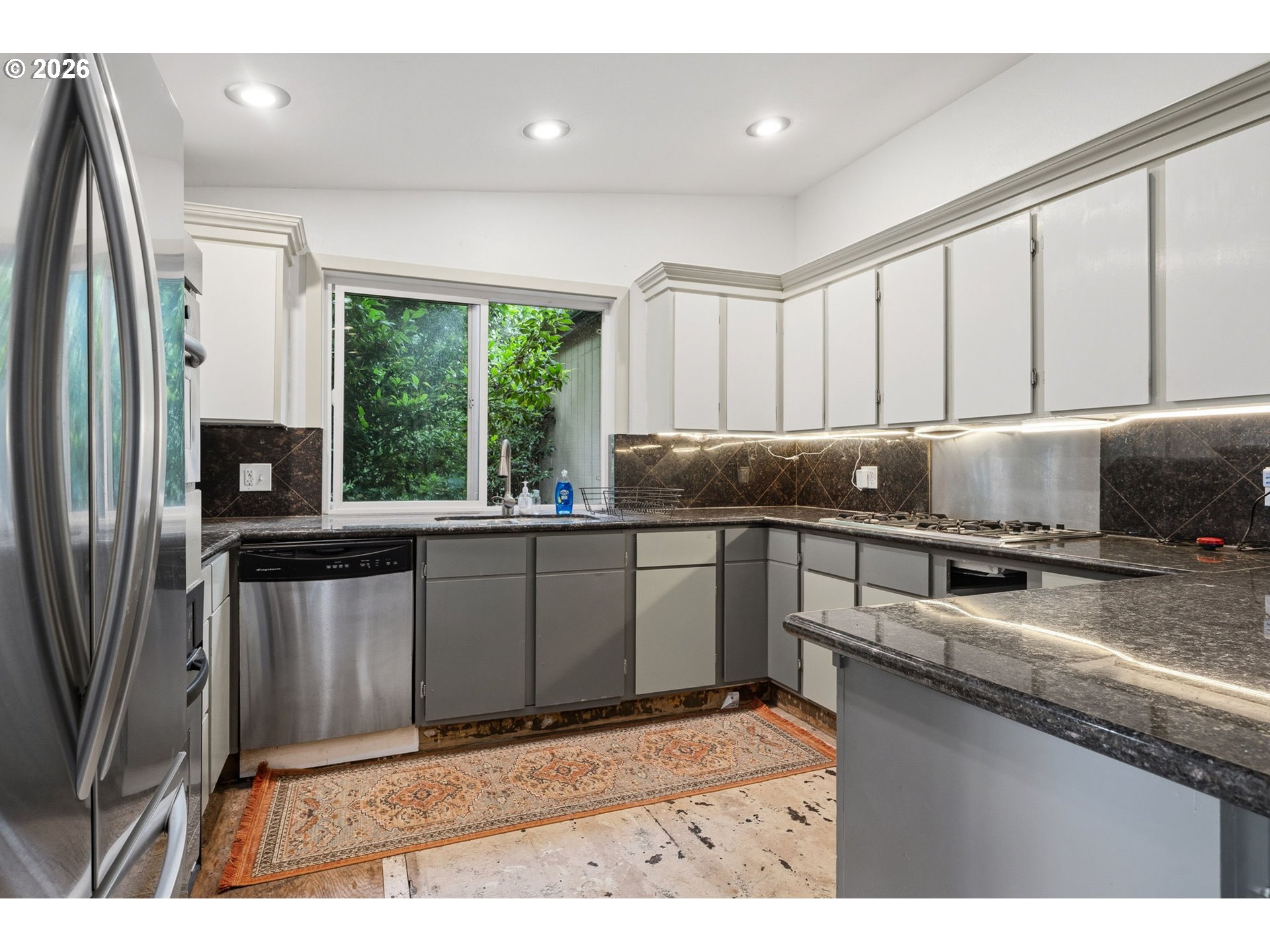 1324 Northeast 79th Avenue Portland, OR 97213 - Photo 9 of 34