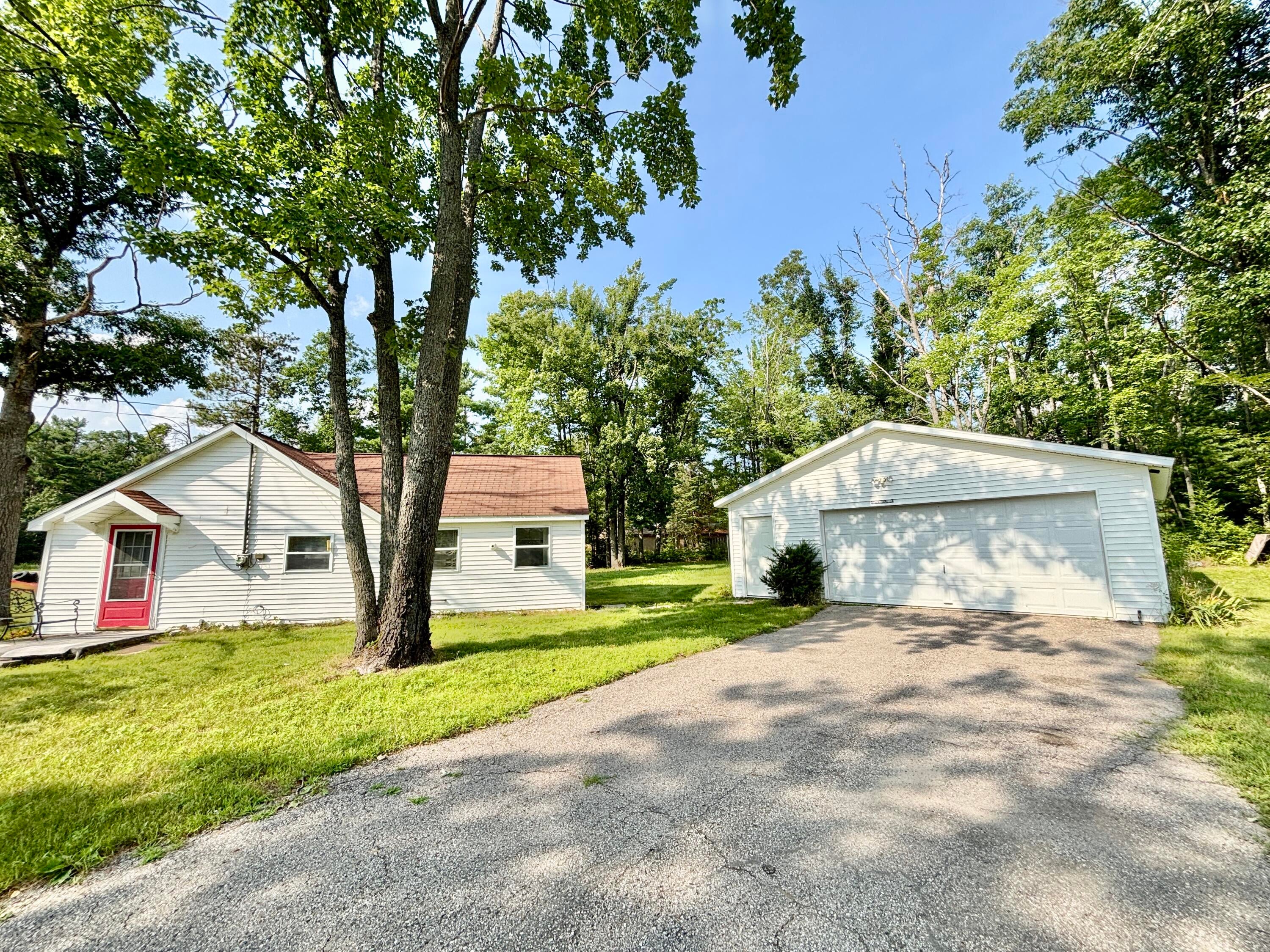7715 Meridian Line Road Johannesburg, MI 49751 - Photo 3 of 24 Gallery Image 3