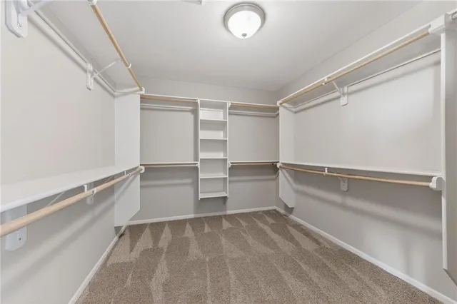 $445,000 | 2102 Victory Lane, Kearney, MO 64060