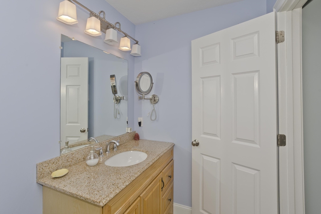 330 Haydenville Road, Unit E Leeds, MA 01053 - Photo 19 of 30