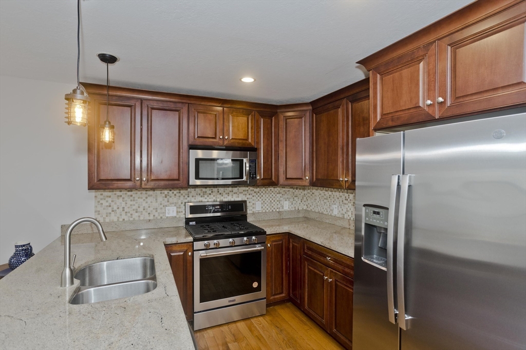 330 Haydenville Road, Unit E Leeds, MA 01053 - Photo 4 of 30