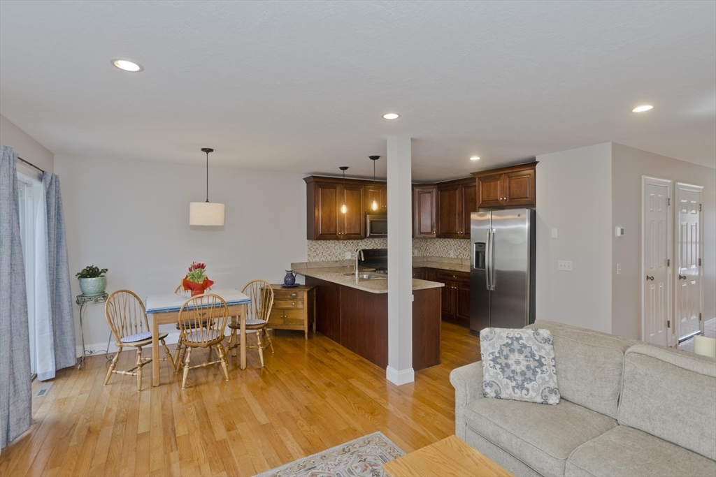 330 Haydenville Road, Unit E Leeds, MA 01053 - Photo 5 of 30