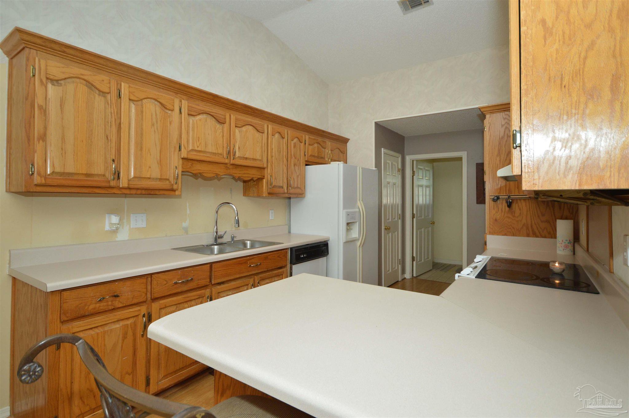 4368 Bayou Ridge Drive Pace, FL 32571 - Photo 13 of 34 Gallery Image 13