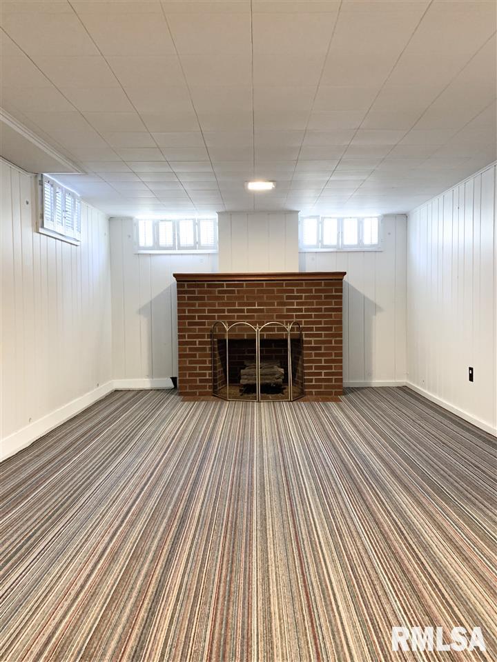 1520 West Circle Road Peoria, IL 61604 - Photo 29 of 33 Gallery Image 29