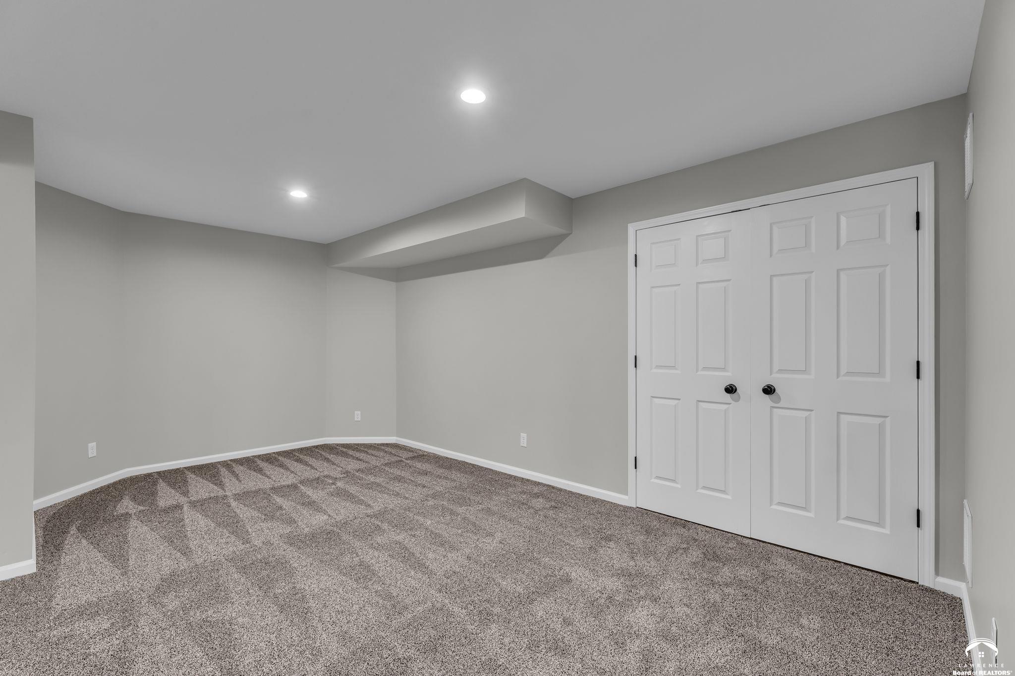 1124 Dubs Court Lawrence, KS 66049 - Photo 58 of 69