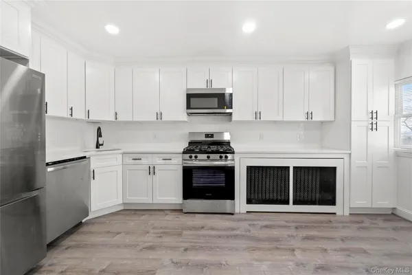 $2,975 | 56 South Highland Avenue, Unit 1B, Ossining, NY 10562