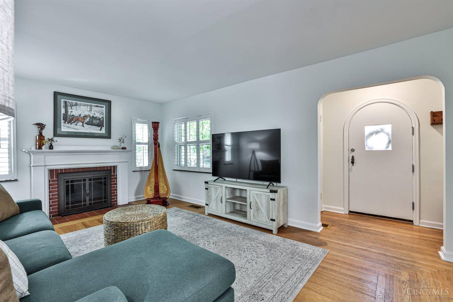 3860 Settle Road Mariemont, OH 45227 - Photo 8 of 37