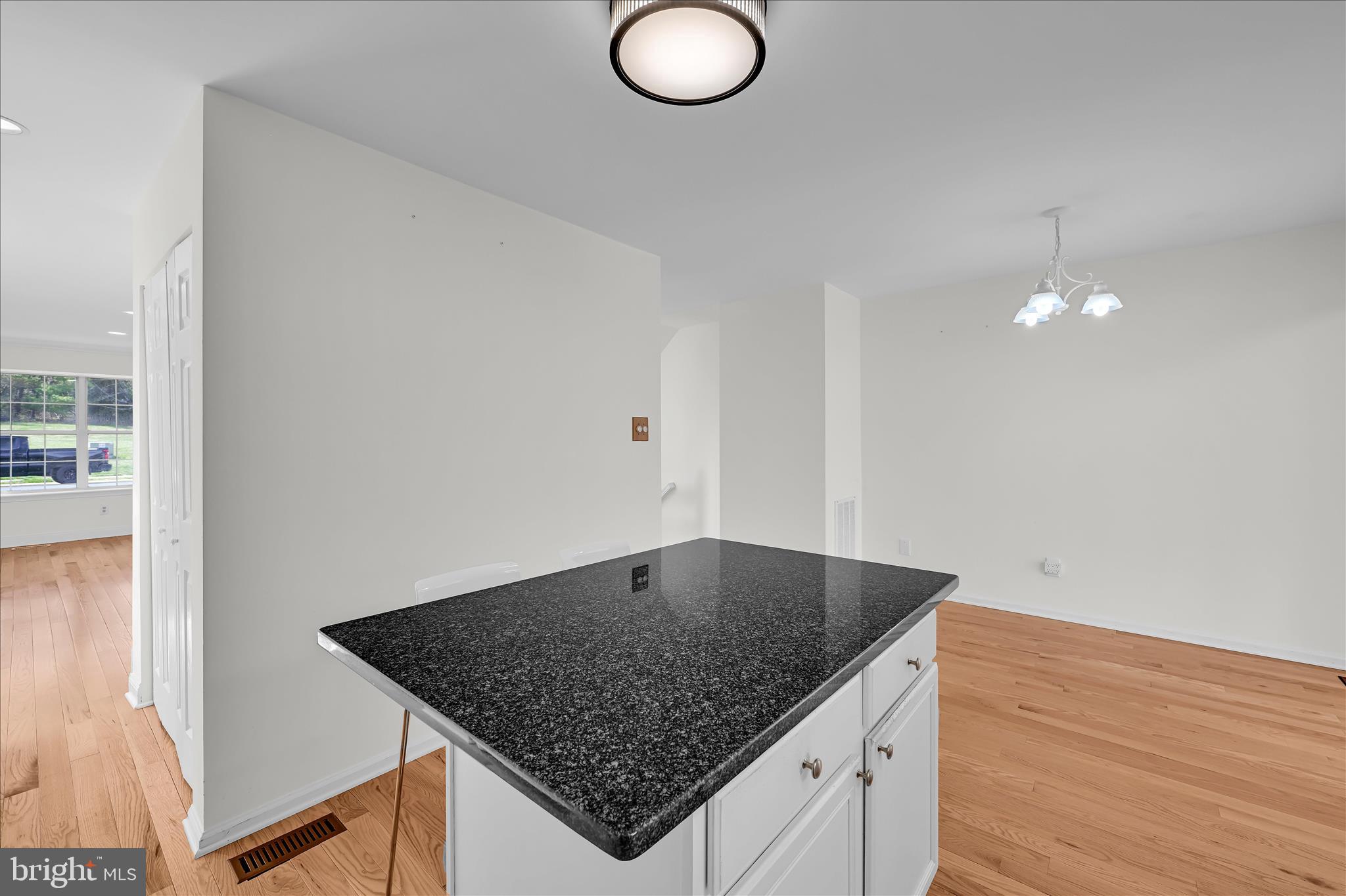 169 Judy Way Aston, PA 19014 - Photo 15 of 43