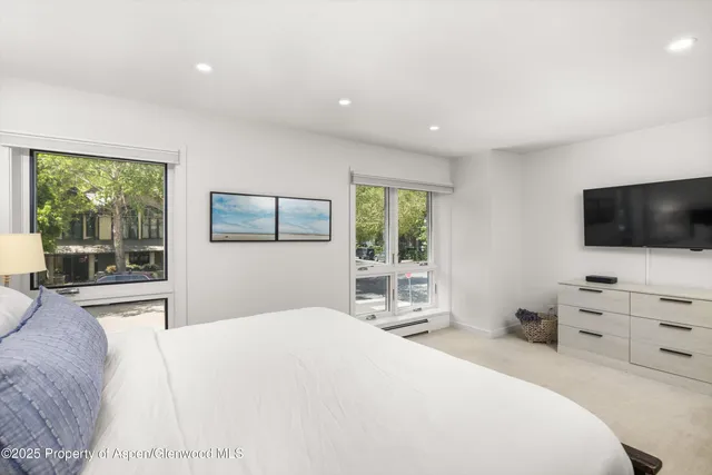 $4,750,000 | 250 South Original Street, Unit B, Aspen, CO 81611