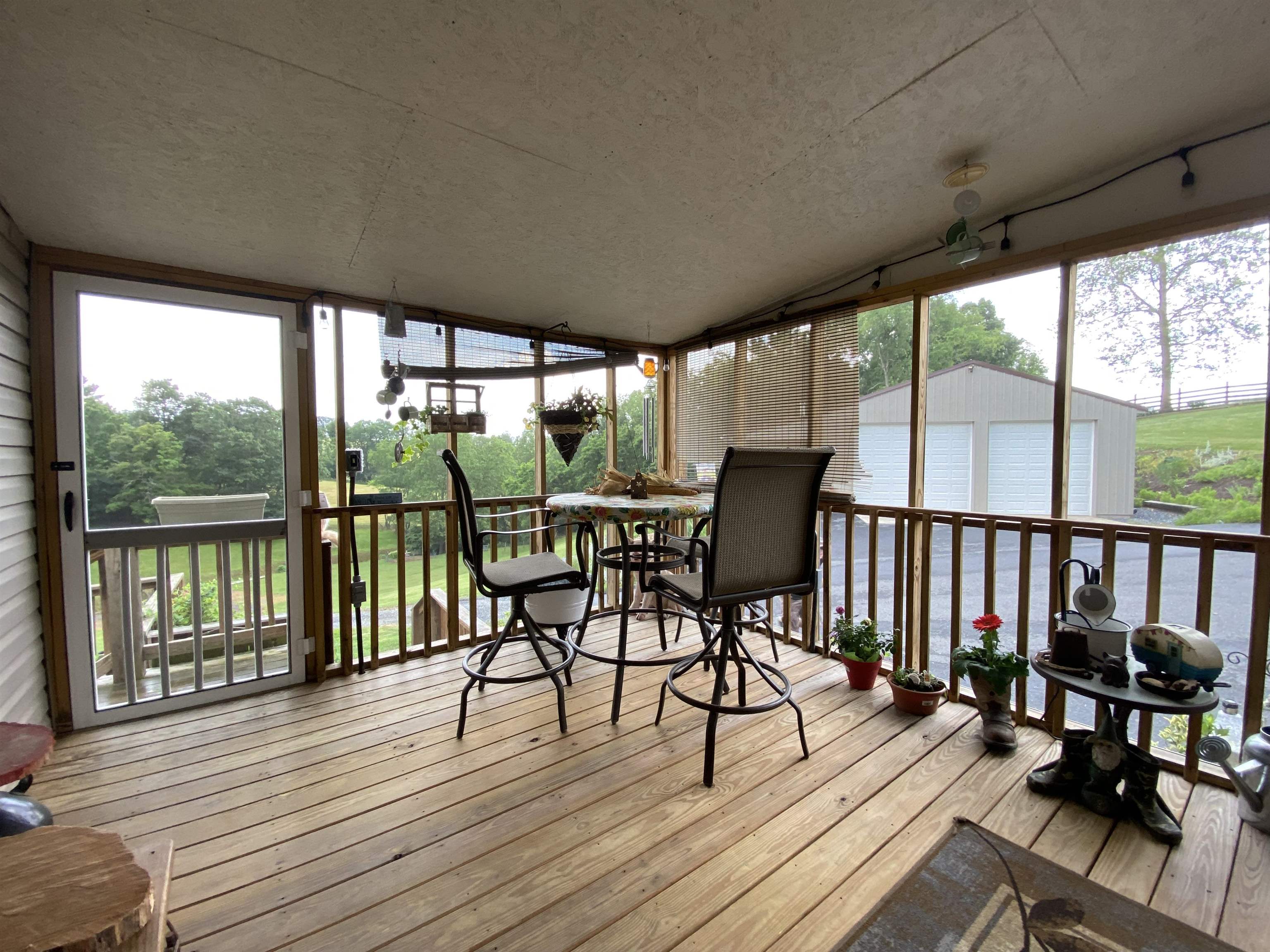307 Hotchkiss Road Churchville, VA 24421 - Photo 9 of 37 Gallery Image 9