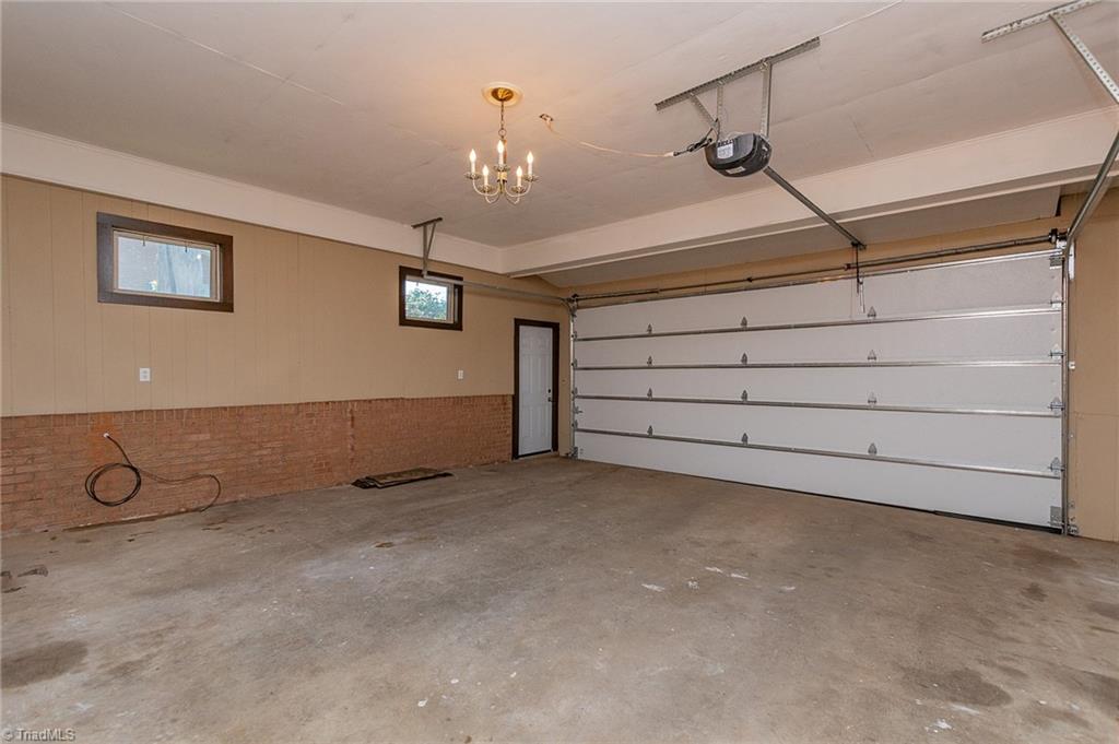 414 Heitman Road Thomasville, NC 27360 - Photo 18 of 23 Gallery Image 18