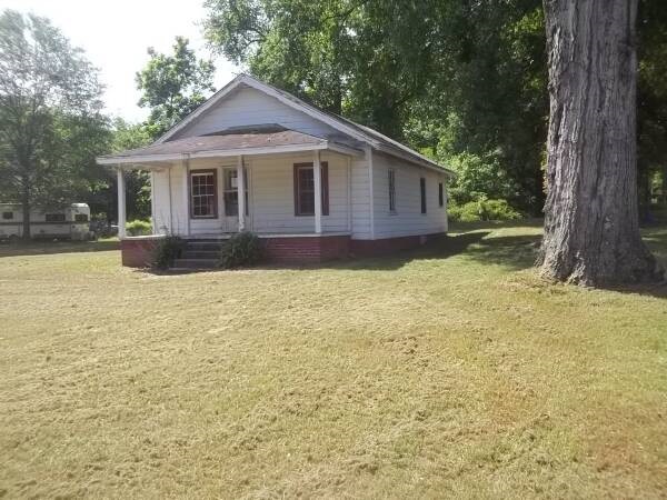 119 Baker Road Easley, SC 29640 - Photo 1 of 8