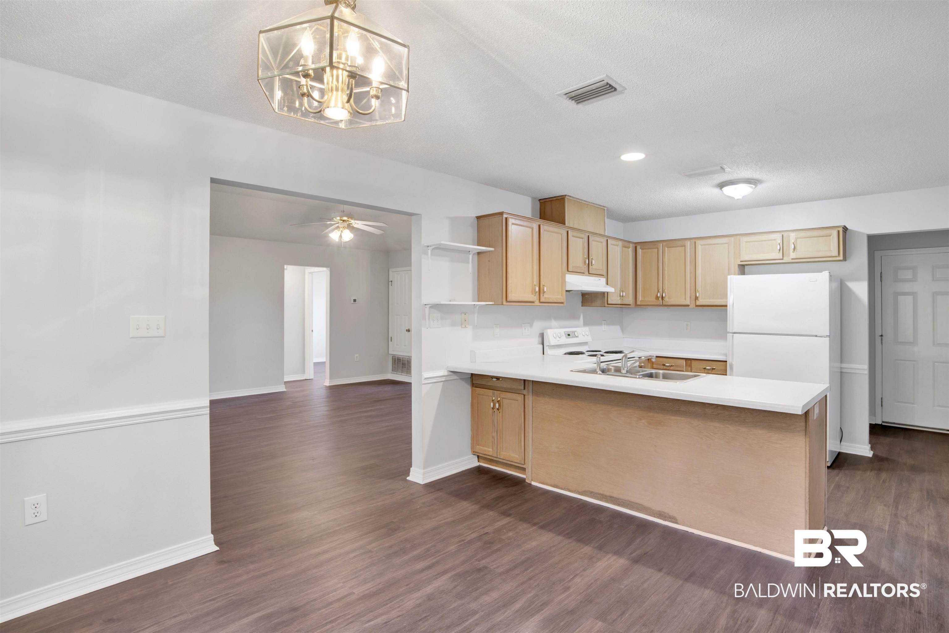 525 Orchard Lane Foley, AL 36535 - Photo 8 of 23