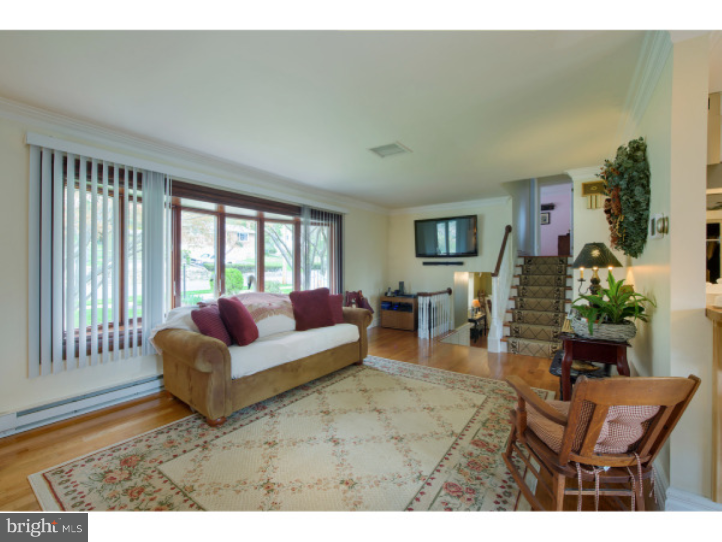 203 West Neversink Road Reading, PA 19606 - Photo 6 of 23 Living Room