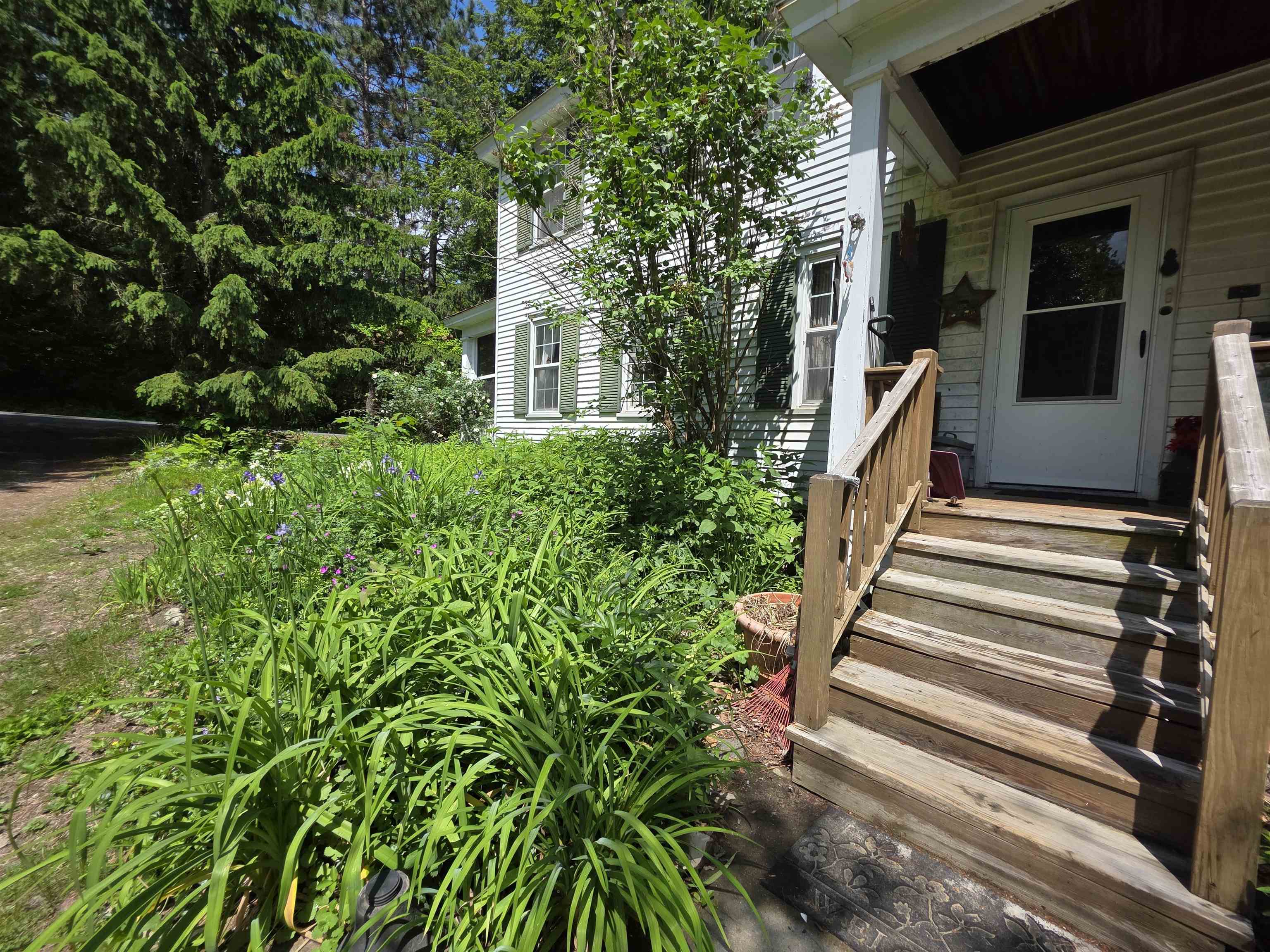 49 Fairground Road Springfield, VT 05156 - Photo 4 of 38