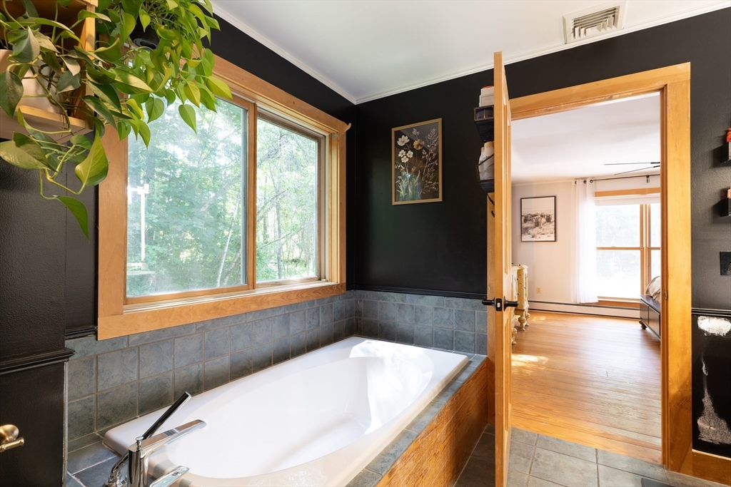 132 Springfield Road Belchertown, MA 01007 - Photo 17 of 42