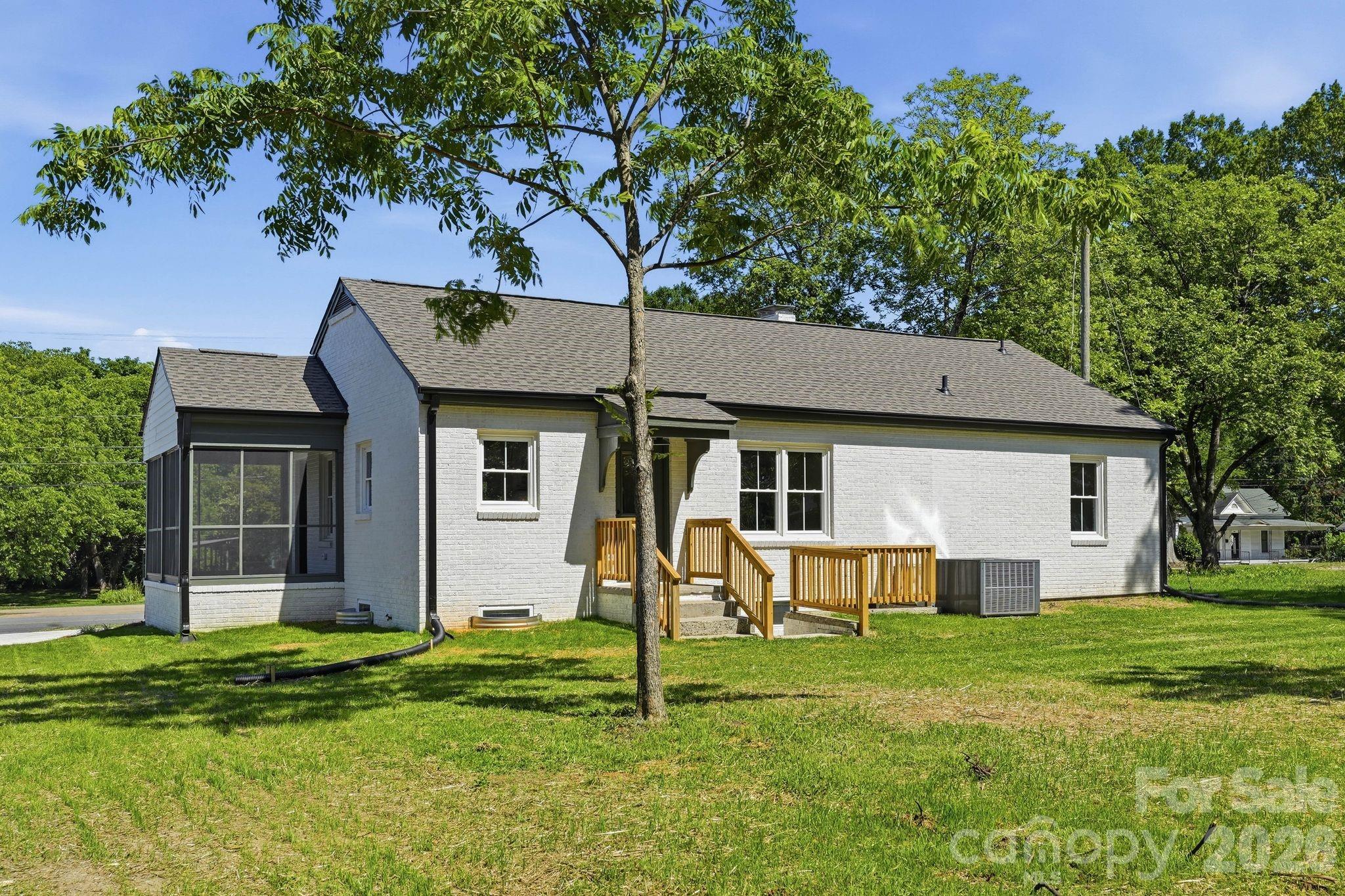 417 Linwood Road Gastonia, NC 28052 - Photo 29 of 32 Gallery Image 29