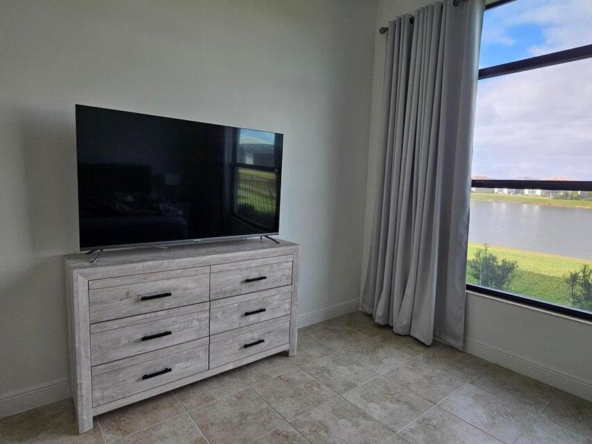 12130 Fortezza Way Port St. Lucie, FL 34987 - Photo 10 of 20 MasterTV