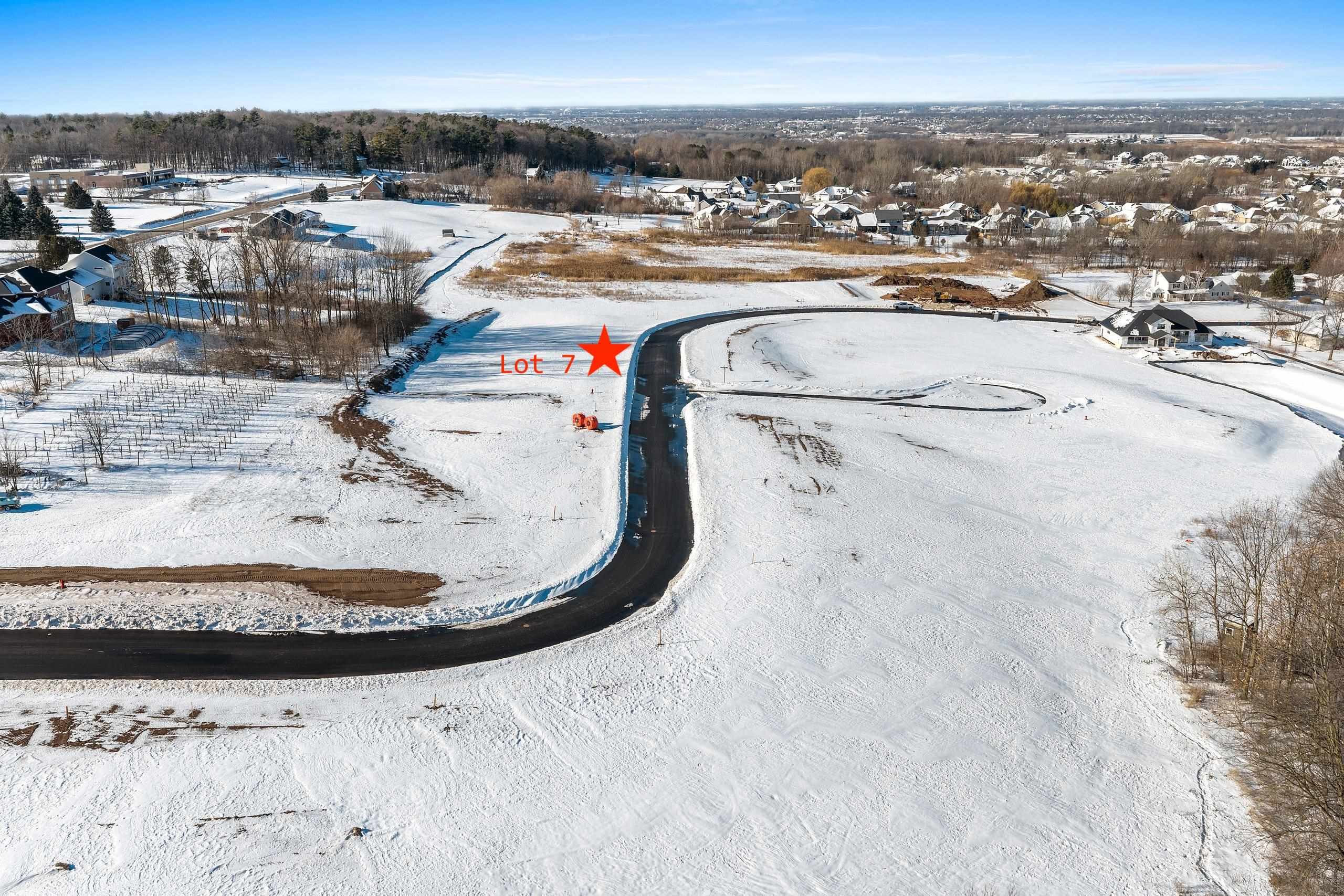 4134 Half Crown Run, Unit 7 De Pere, WI 54115 - Photo 4 of 5