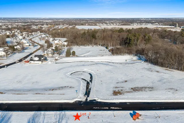 $134,900 | 4134 Half Crown Run, Unit 7, De Pere, WI 54115