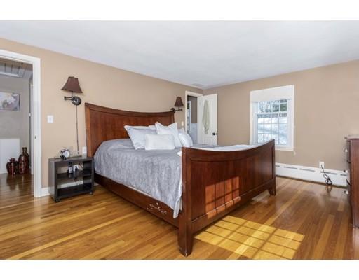 177 Locksley Road Lynnfield, MA 01940 - Photo 15 of 27 Gallery Image 15