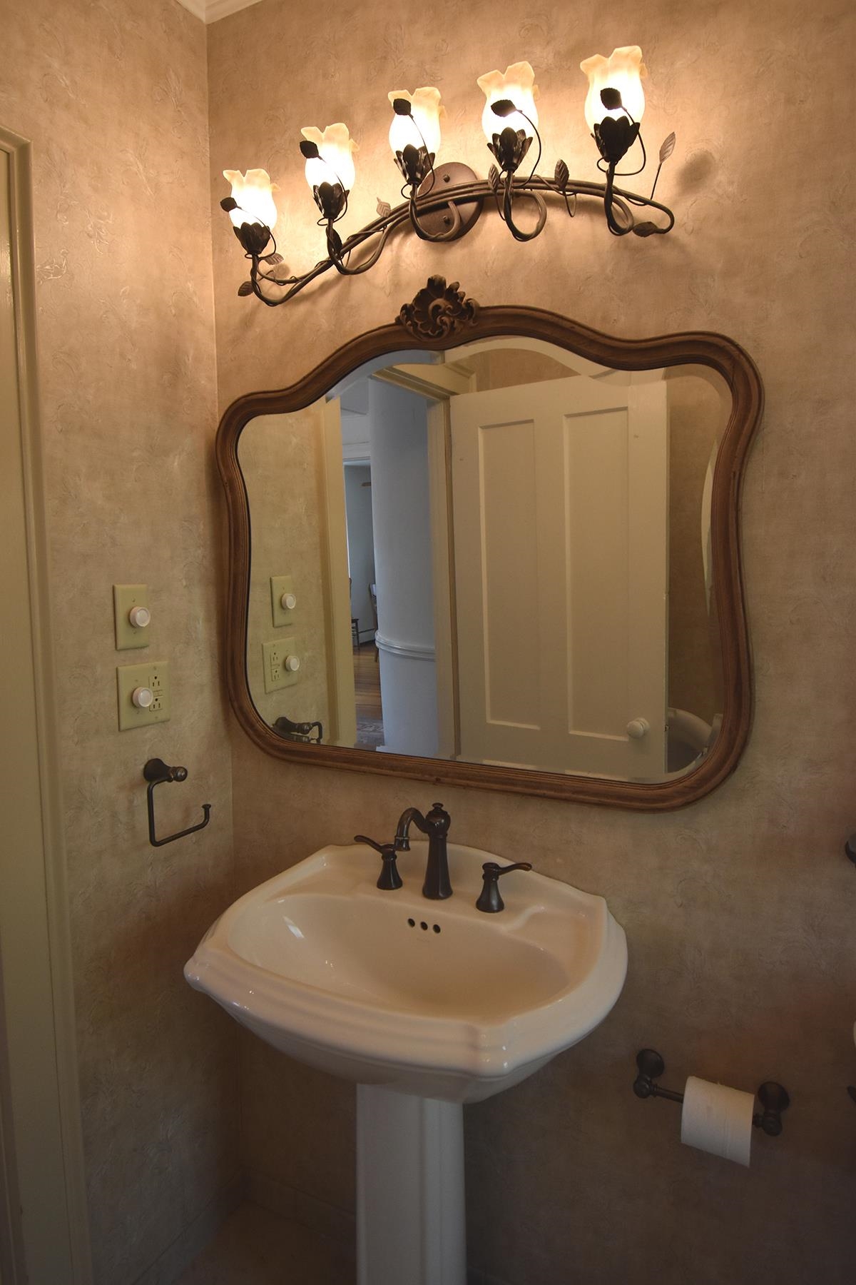 66 Maple Street Poultney, VT 05764 - Photo 19 of 40 Gallery Image 19