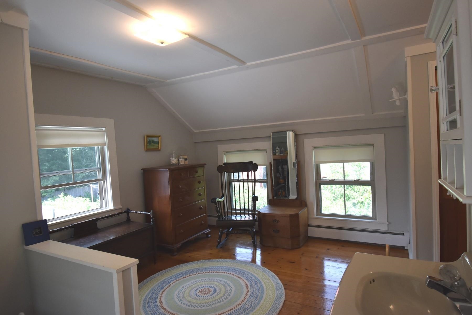 66 Maple Street Poultney, VT 05764 - Photo 30 of 40 Gallery Image 30