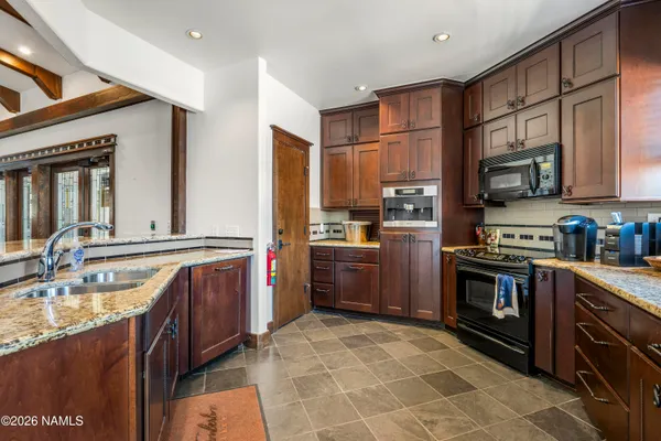 $379,000 | 4343 Soliere Avenue, Unit 1011, Flagstaff, AZ 86004