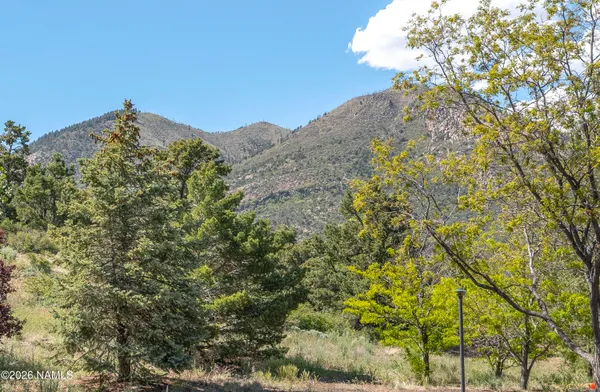 $379,000 | 4343 Soliere Avenue, Unit 1011, Flagstaff, AZ 86004