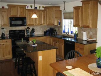 3261 Scott Road Schnecksville, PA 18078 - Photo 3 of 16 Gallery Image 3