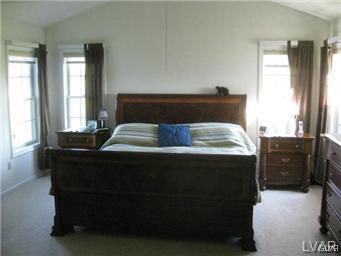 3261 Scott Road Schnecksville, PA 18078 - Photo 9 of 16 Gallery Image 9