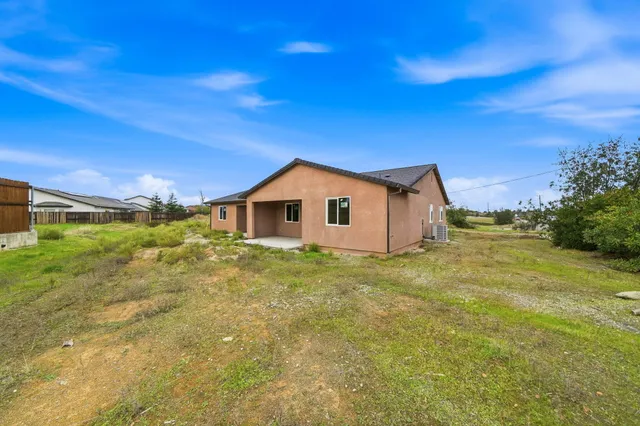 $800,000 | Undisclosed Address, Redding, CA 96003