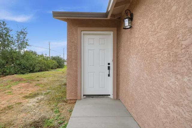 $800,000 | Undisclosed Address, Redding, CA 96003