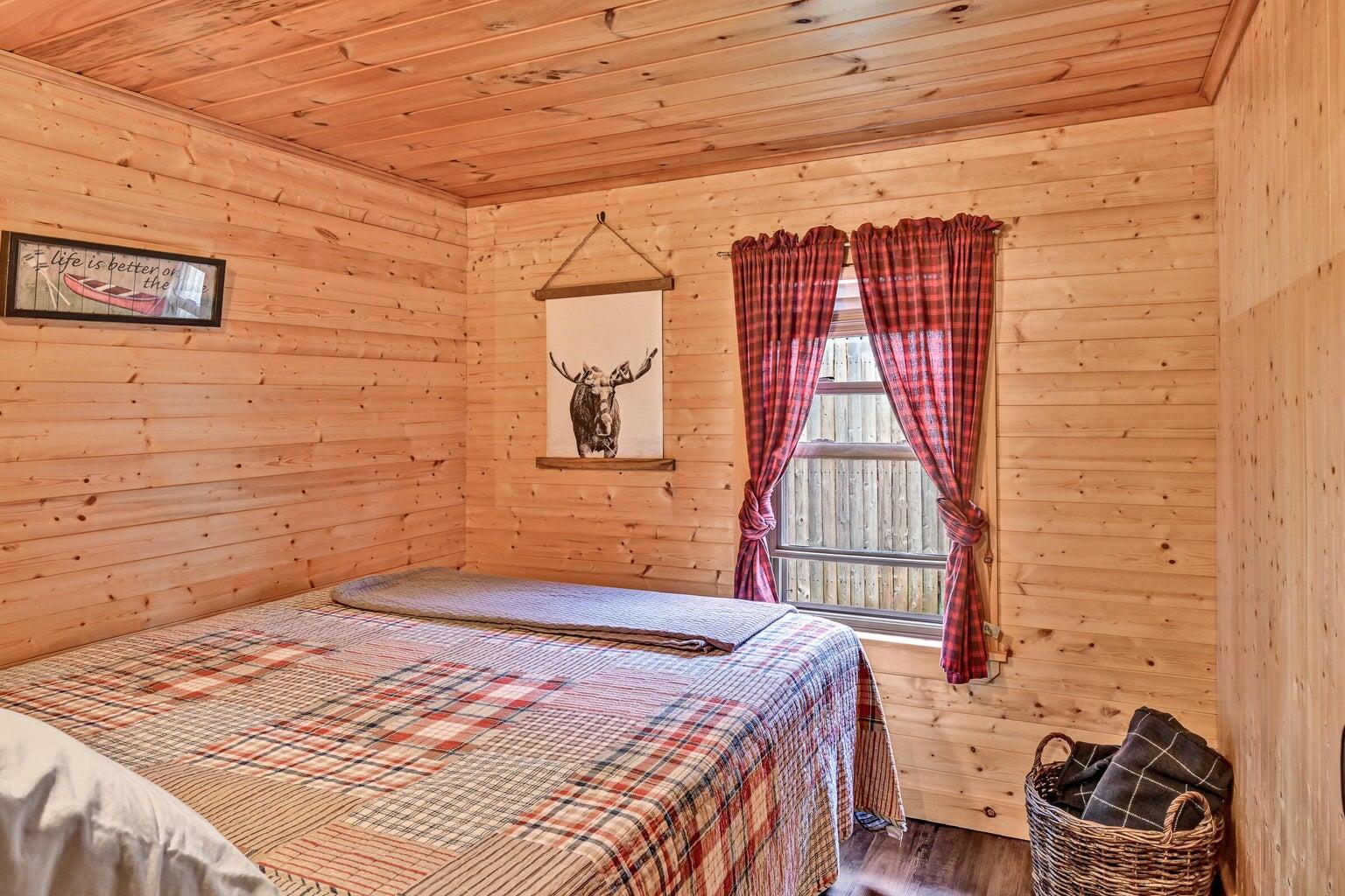 15 Wilson Pond Road, Unit 7 Greenville, ME 04441 - Photo 4 of 17 15 Wilson Pond Road Unit 7 "Moosehead" b