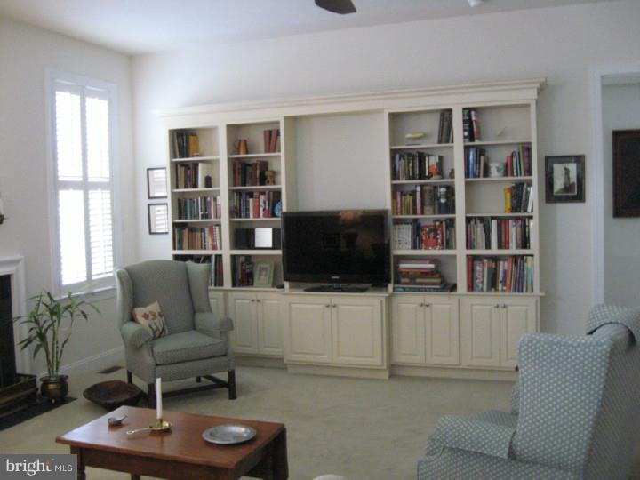 258 Hanover Road Phoenixville, PA 19460 - Photo 14 of 25 Family Room