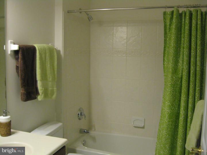 258 Hanover Road Phoenixville, PA 19460 - Photo 22 of 25 Bathroom