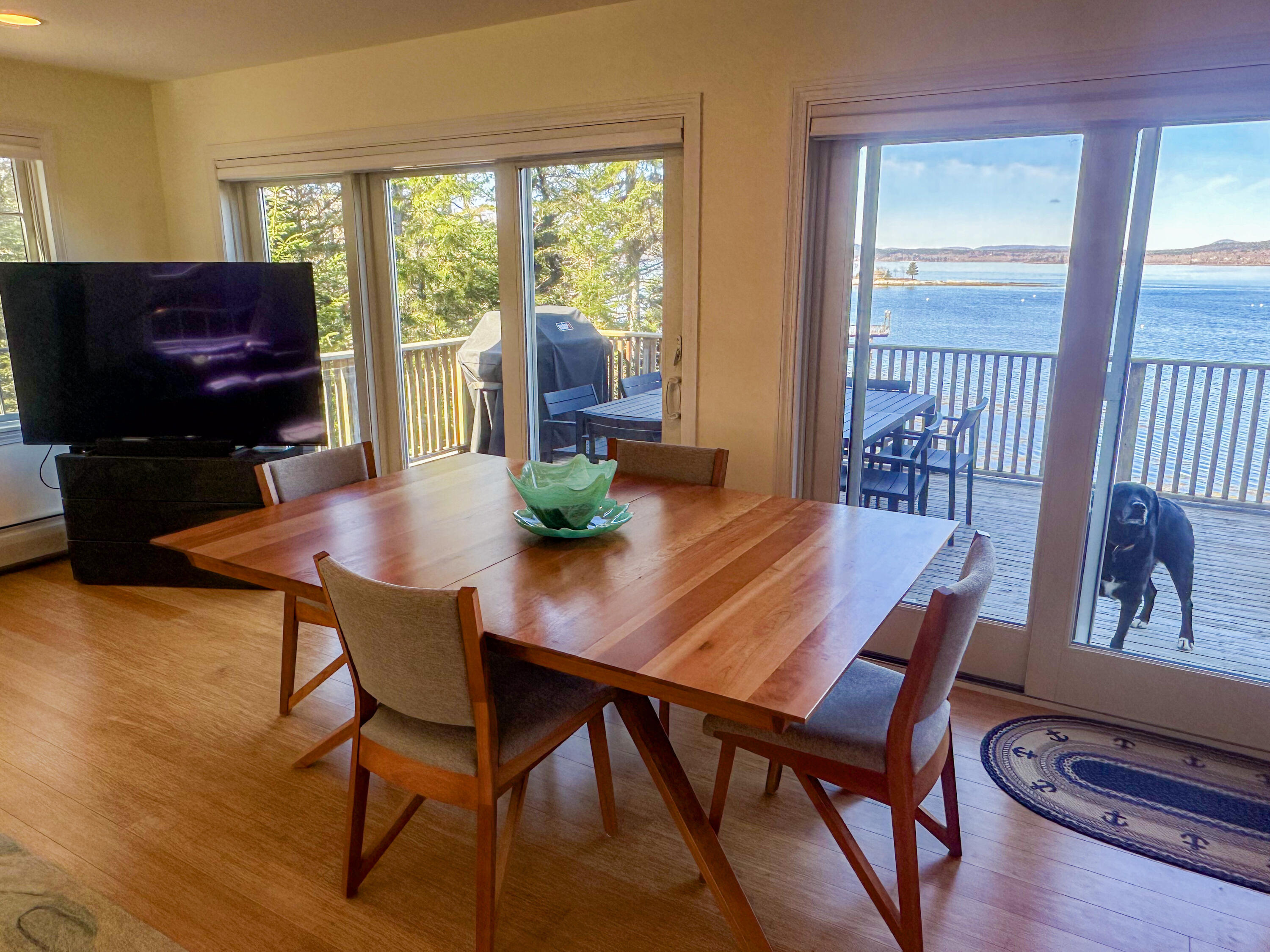 447 Ferry Road Islesboro, ME 04848 - Photo 50 of 82 diningarea